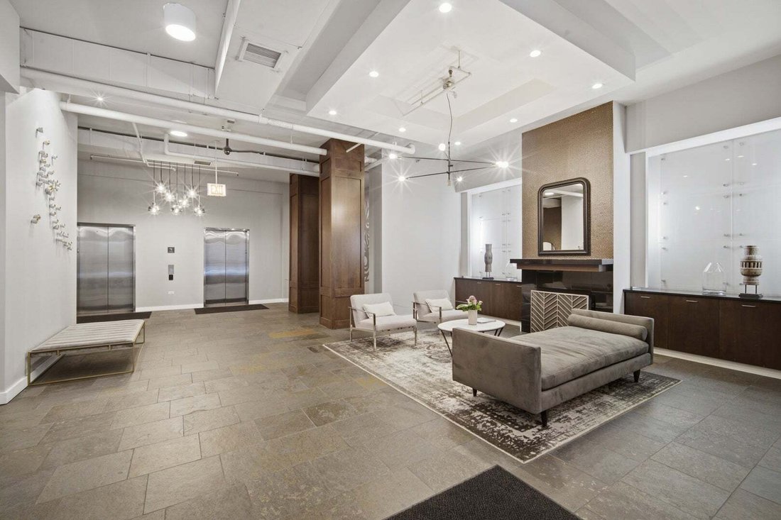 Condo in Chicago, Illinois, United States 2 - 18820713