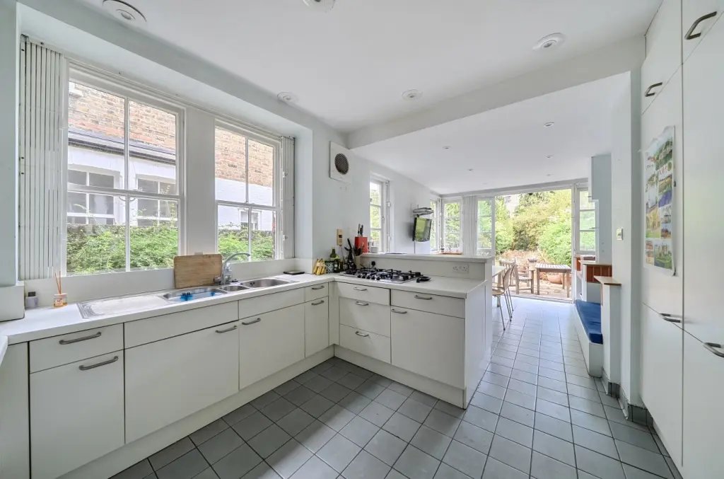 Haus in Holloway, Islington, England 4 - 18820731