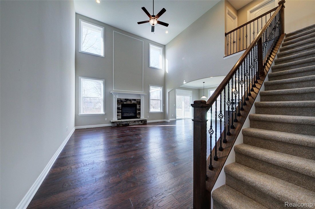 House in Howell, Michigan, United States 4 - 18820837