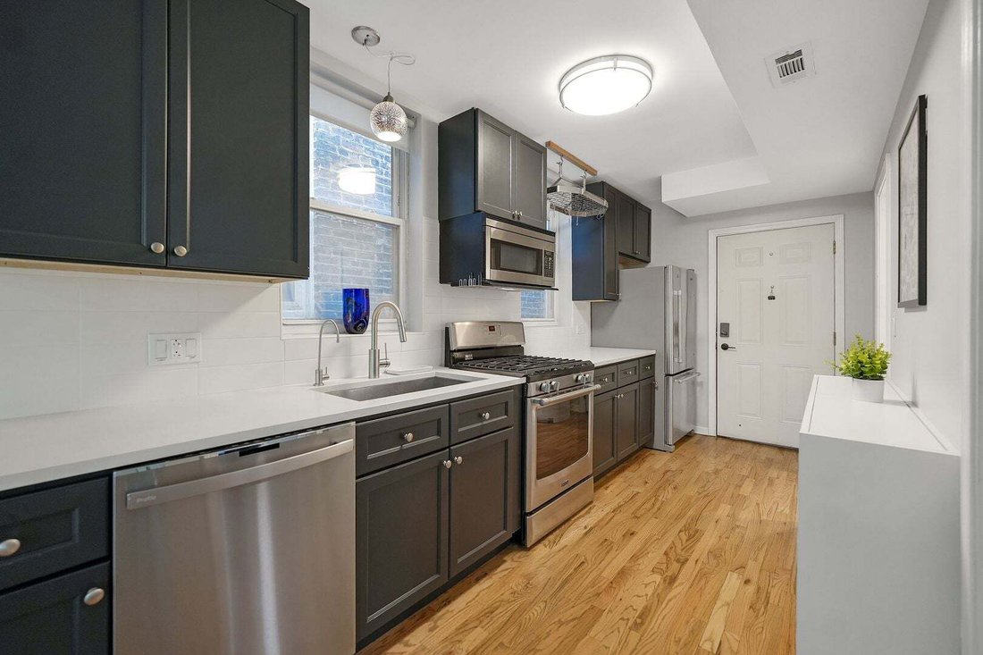 Condo in Chicago, Illinois, United States 5 - 18820714