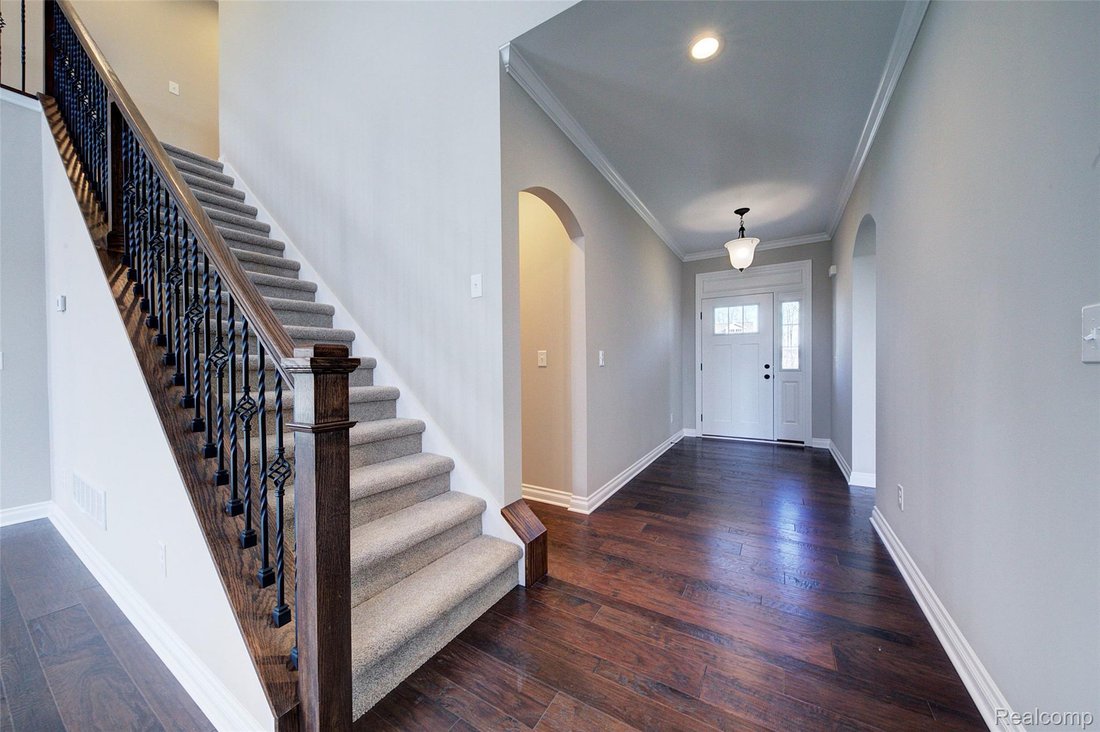 House in Howell, Michigan, United States 3 - 18820837