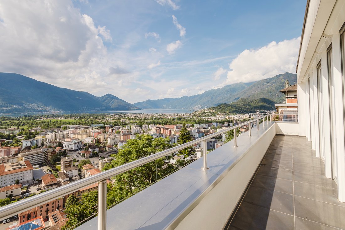 Villa in Ascona, Ticino, Switzerland 1 - 18820486