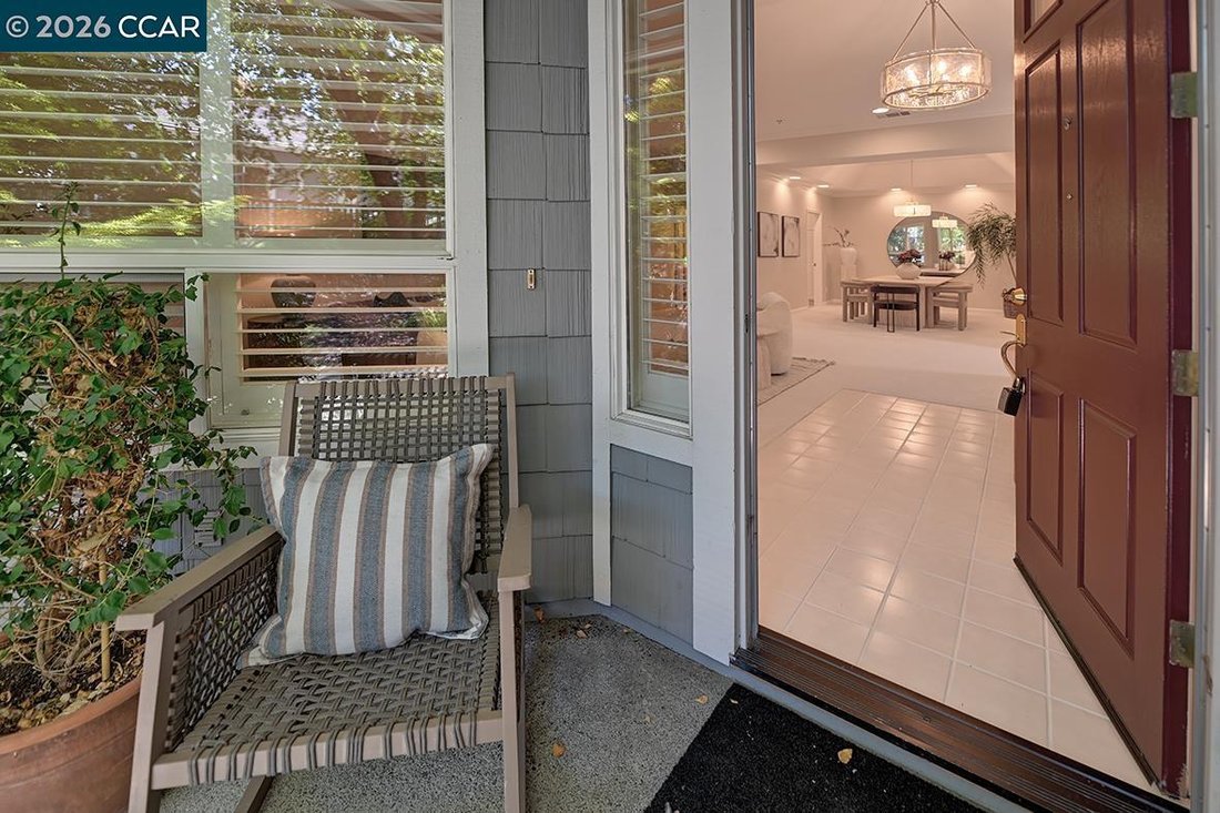 Condo in Walnut Creek, California, United States 4 - 18820394