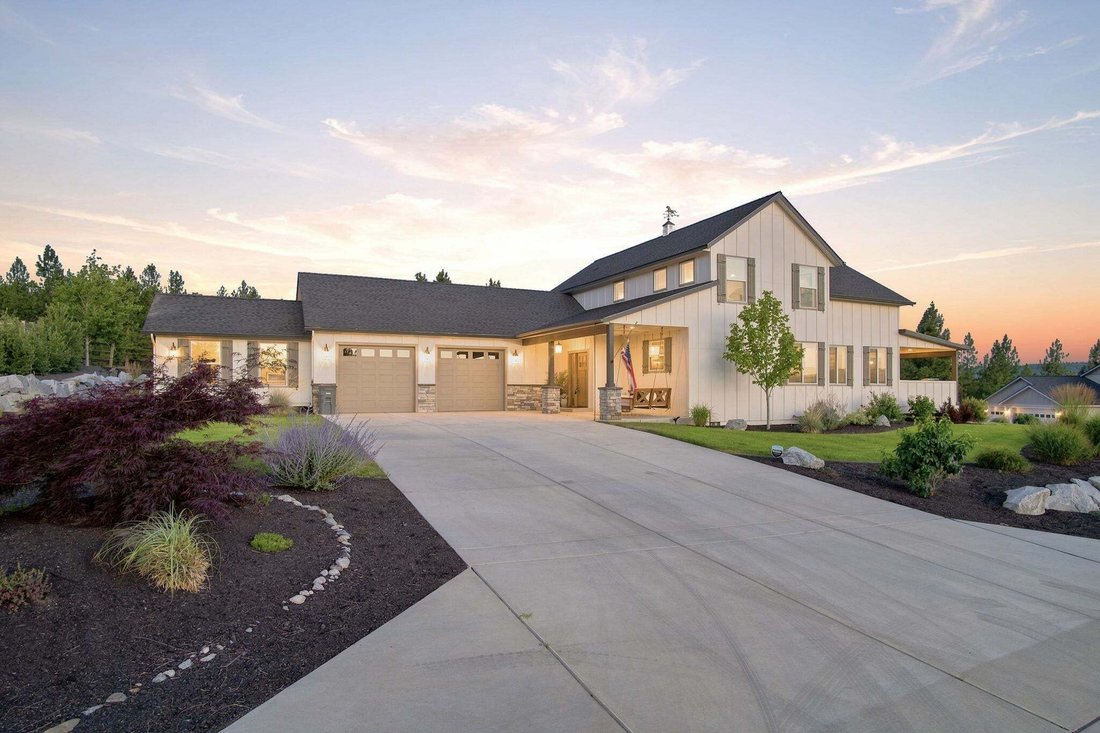 House in Nine Mile Falls, Washington, United States 1 - 18820346