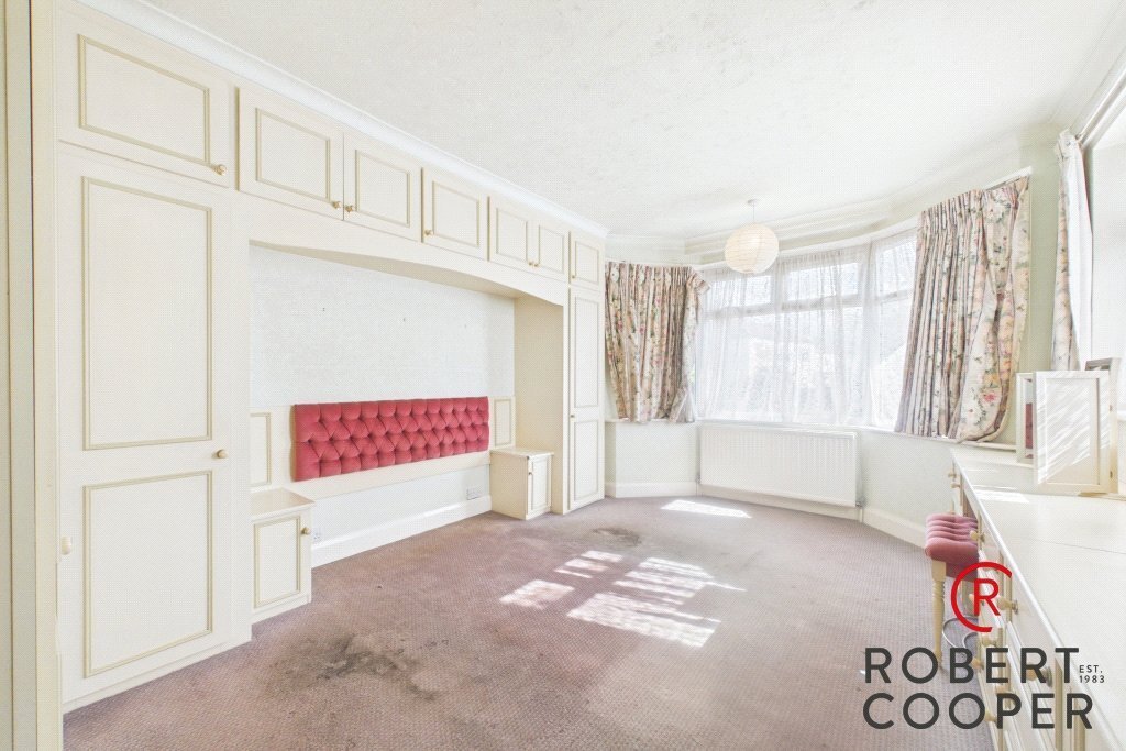 Bungalow in Eastcote Village, Hillingdon, Inghilterra 4 - 18820543