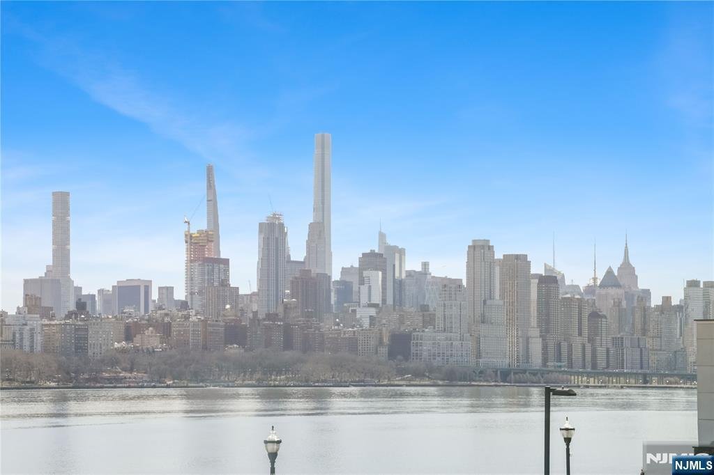 Appartement à Edgewater, New Jersey, États-Unis 1 - 18820862