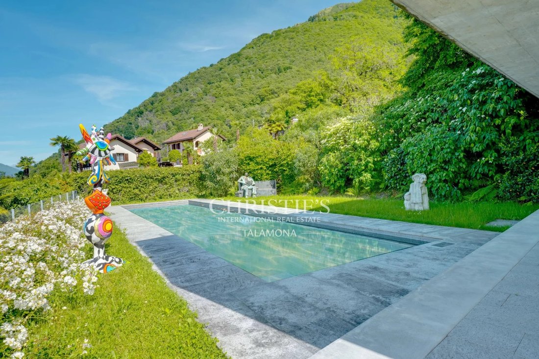 Villa in Gambarogno, Ticino, Switzerland 4 - 18821147