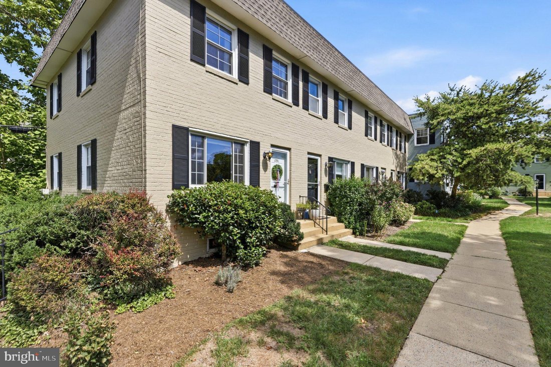 Townhouse in Alexandria, Virginia, United States 4 - 18820222