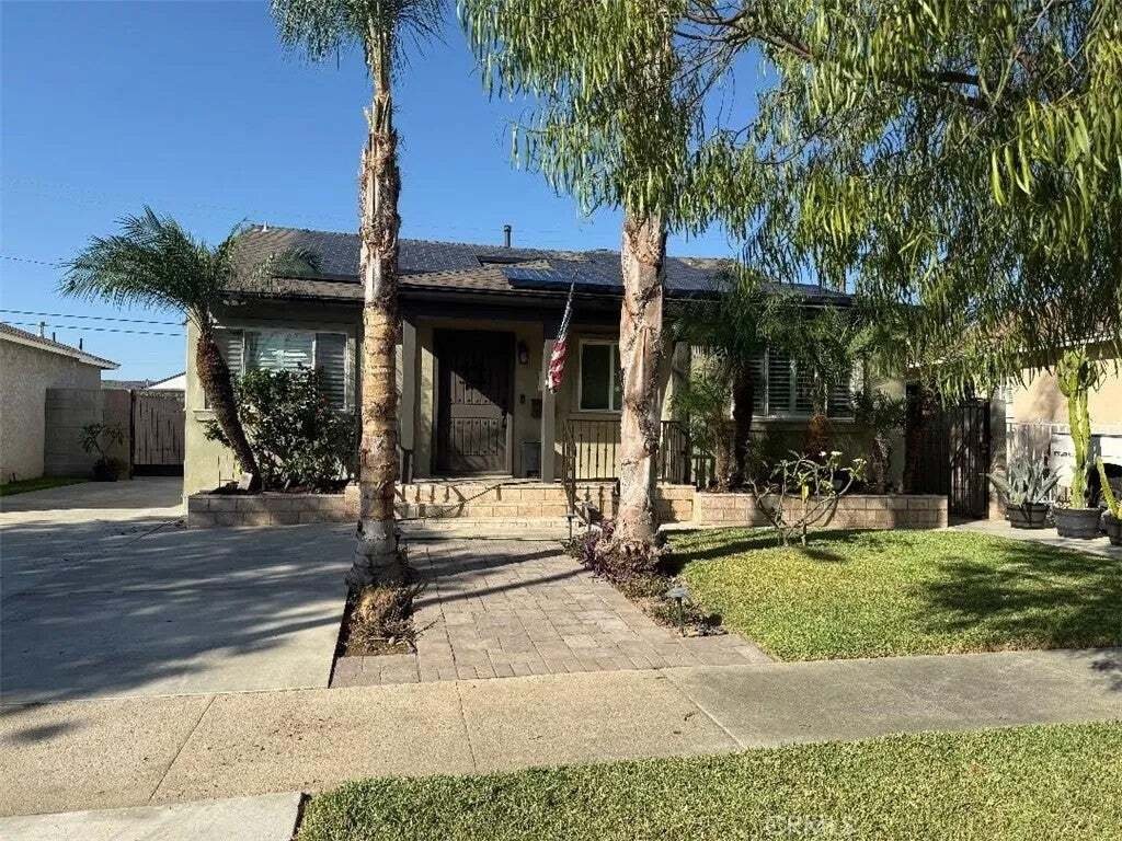 House in Santa Fe Springs, California, United States 1 - 18821082