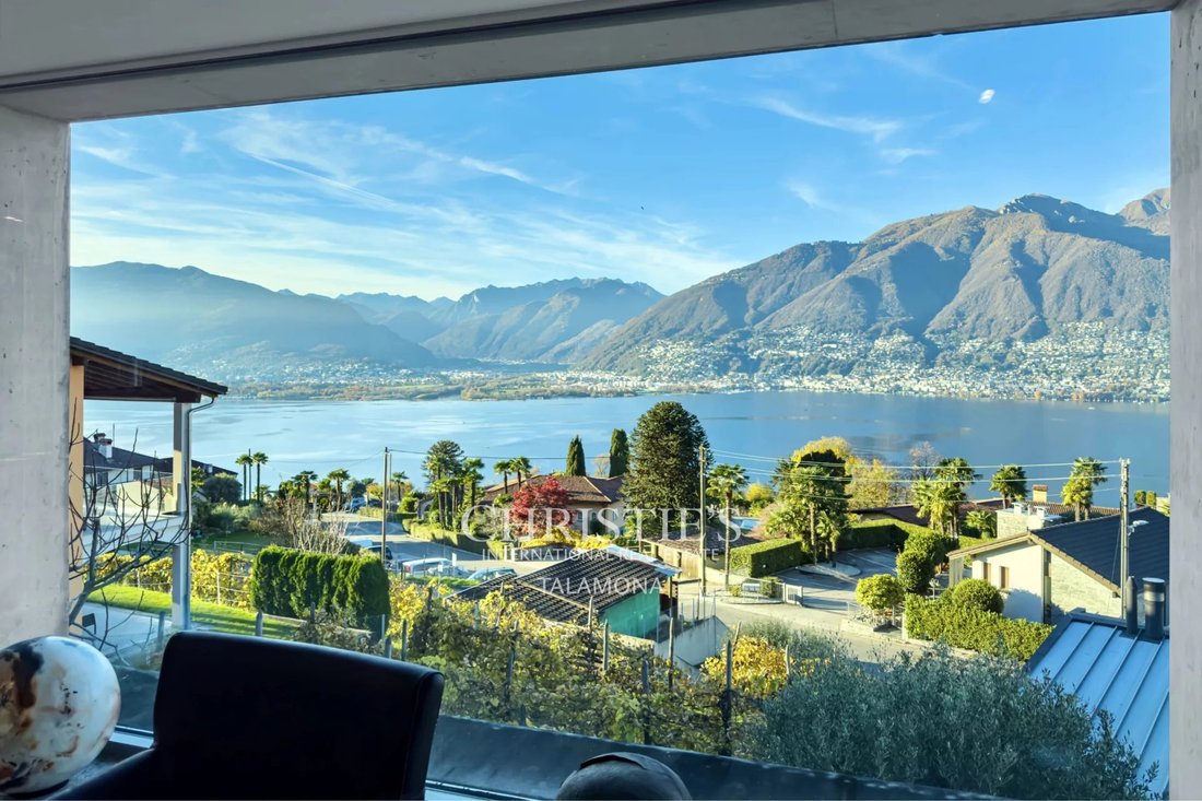 Villa in Gambarogno, Ticino, Switzerland 3 - 18821147