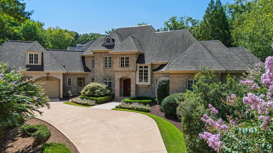 Casa en Cary, Carolina del Norte, Estados Unidos 1 - 18820237