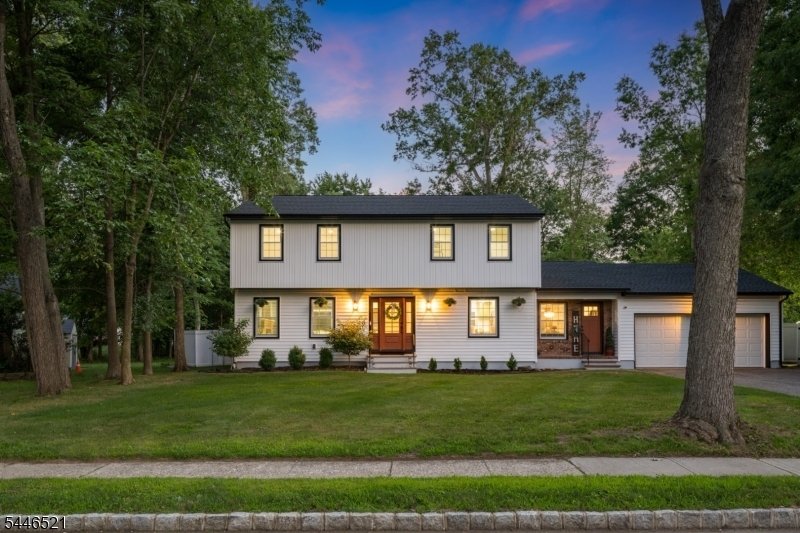 House in Parsippany-Troy Hills, New Jersey, United States 5 - 18820890