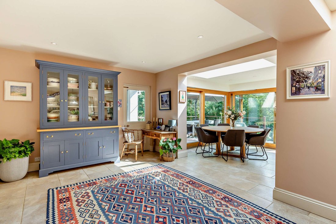 Haus in Lower Bourne (Farnham), Lower Bourne, England 4 - 18820616