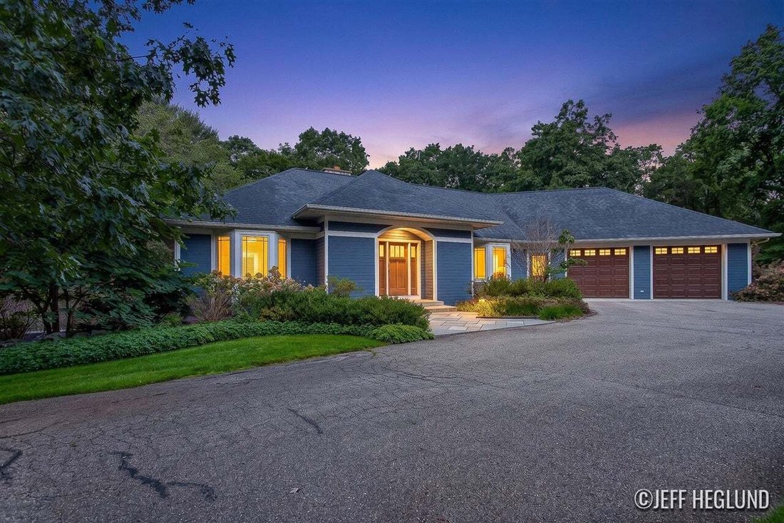 House in Forest Hills, Michigan, United States 3 - 18821047