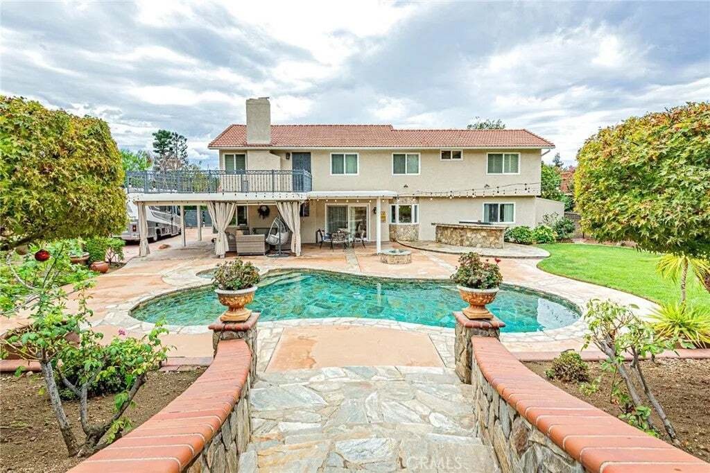 Casa a Upland, California, Stati Uniti 2 - 18821064
