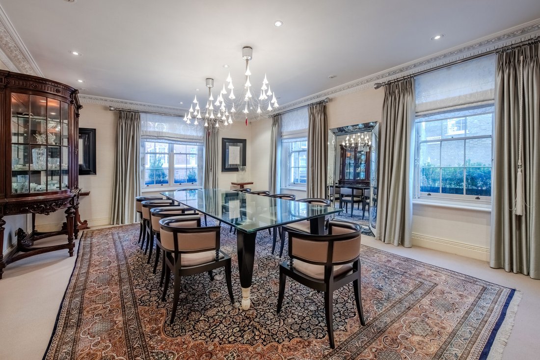 House in Pimlico, Westminster, England 4 - 18820711