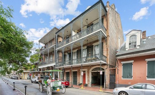 Condo in New Orleans, Louisiana, United States 1
