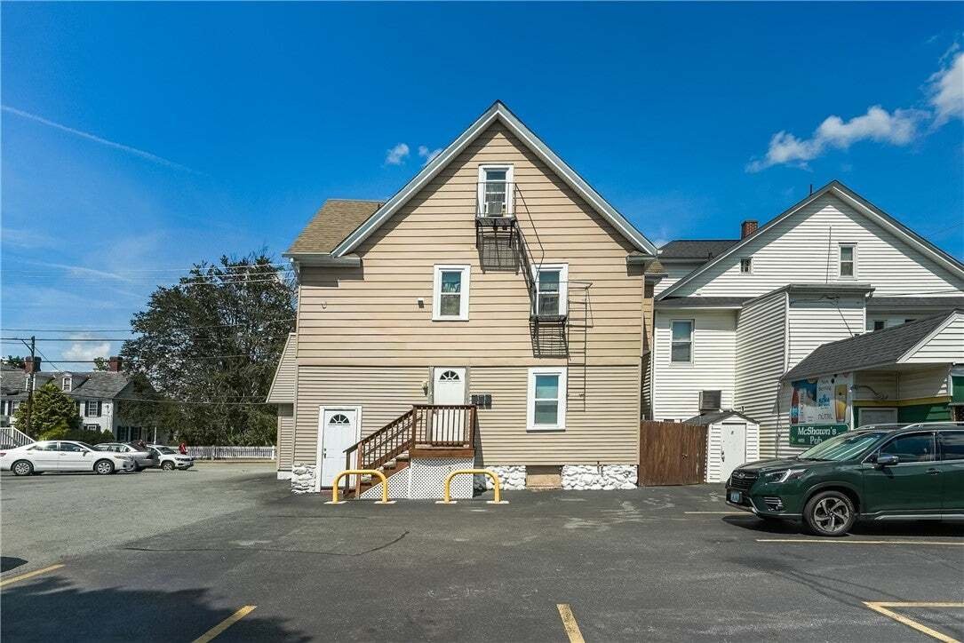 Altro a Cranston, Rhode Island, Stati Uniti 2 - 18820762