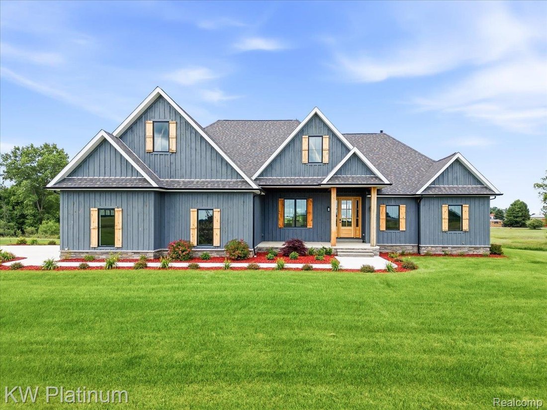 House in Snover, Michigan, United States 2 - 18230283