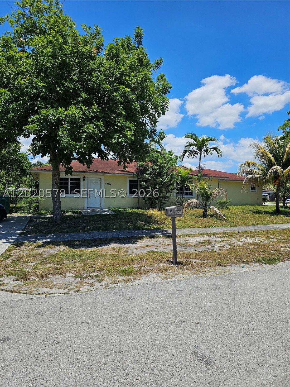 Haus in Opa-locka, Florida, Vereinigte Staaten 2 - 17945927