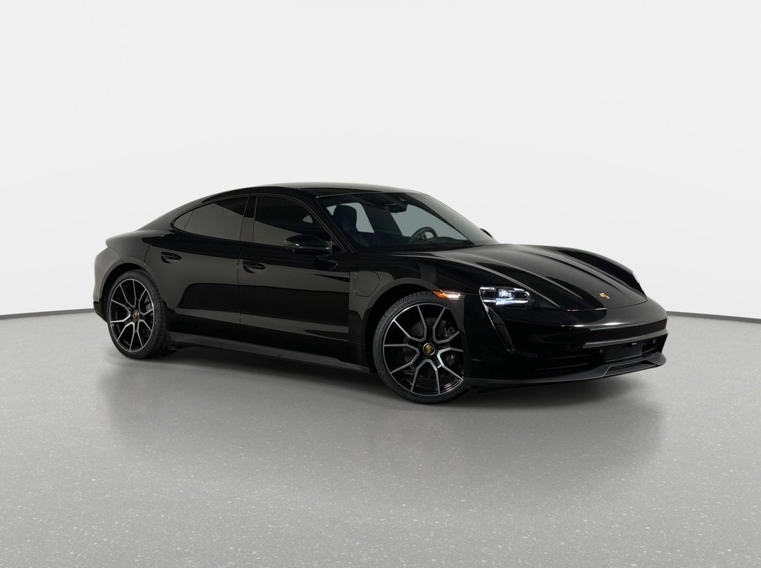 Sedan in Pompano Beach, FL, United States 1 - 18820706