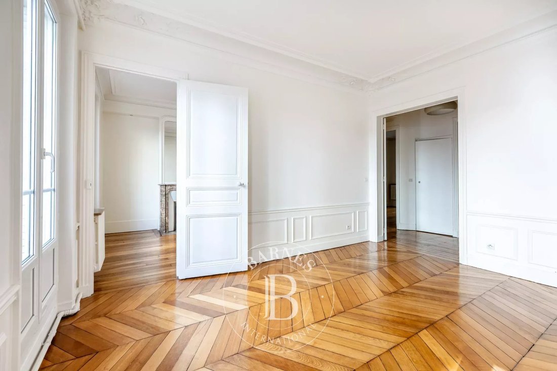 Appartement à La Fourche-Guy Môquet, Paris 17e Arrondissement, Paris 2 - 18820504