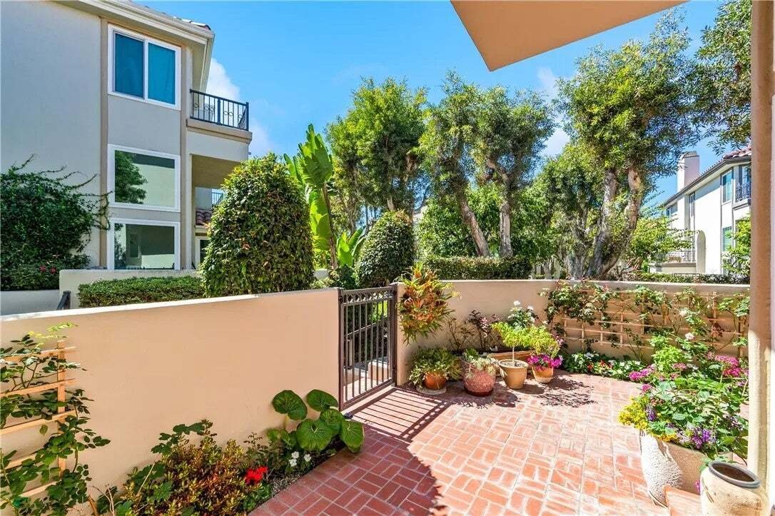 Townhouse in Huntington Beach, California, United States 2 - 18821062