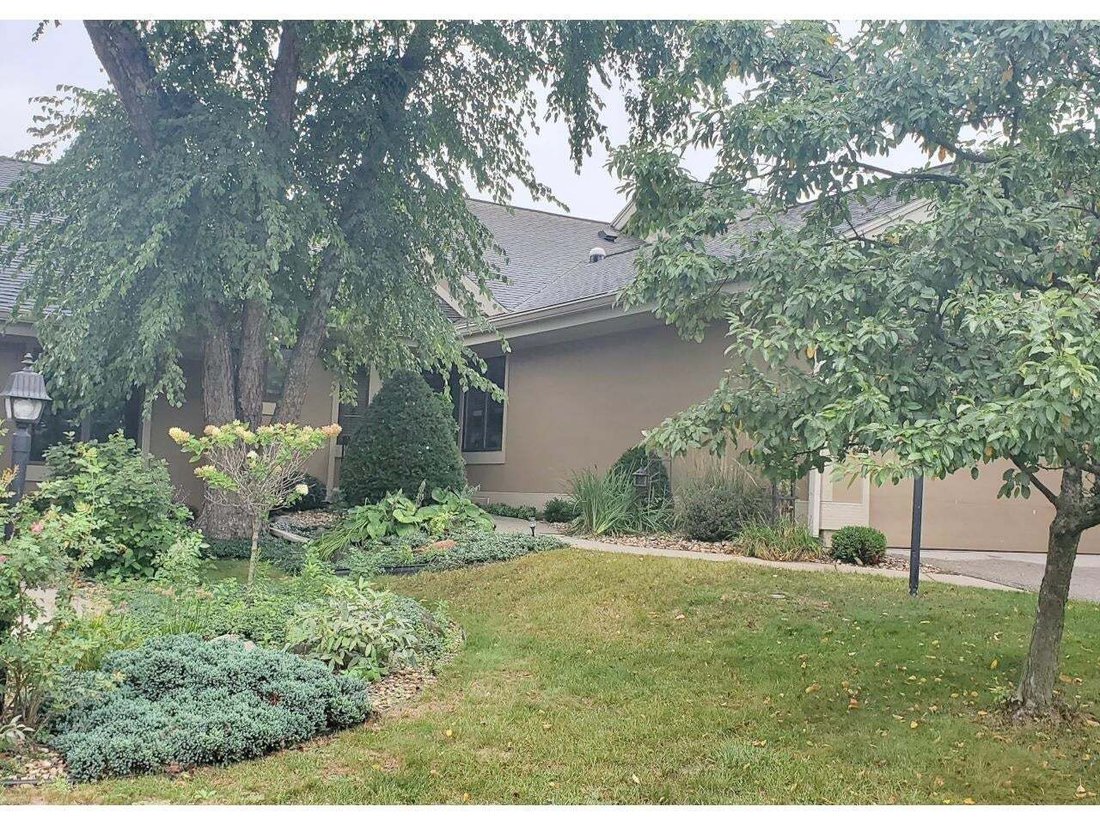 Condo in Madison, Wisconsin, United States 2 - 18813947