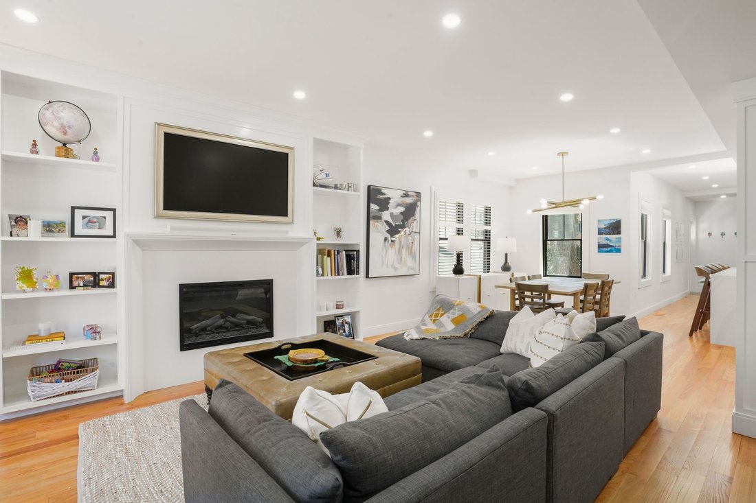 House in Somerville, Massachusetts, United States 1 - 18820200