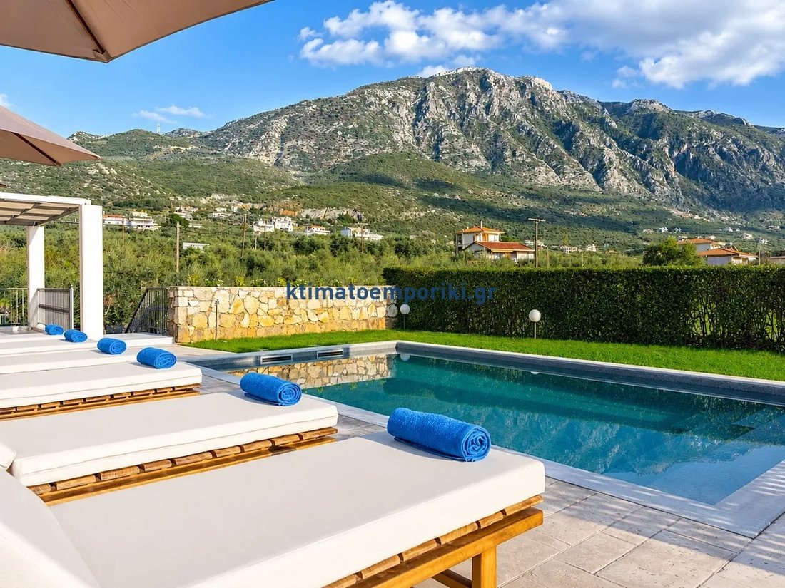 Villa a Verga Community, Peloponnese, Western Greece and the Ionian, Grecia 2 - 18820619