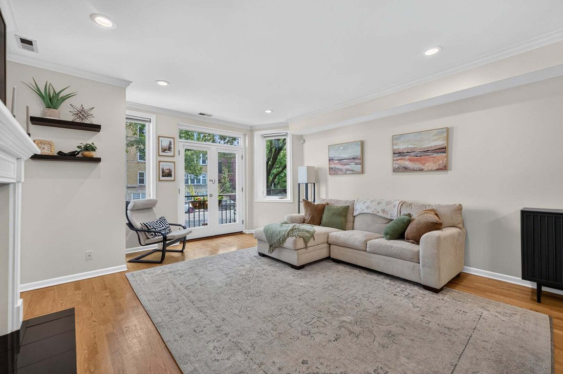 Condo in Chicago, Illinois, United States 3 - 18820717