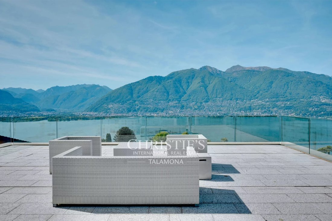 Villa in Gambarogno, Ticino, Switzerland 5 - 18821147