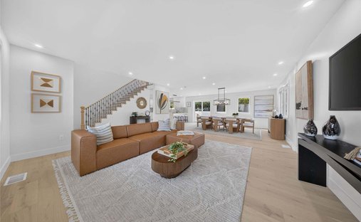 House in Old Bethpage, New York, United States 1
