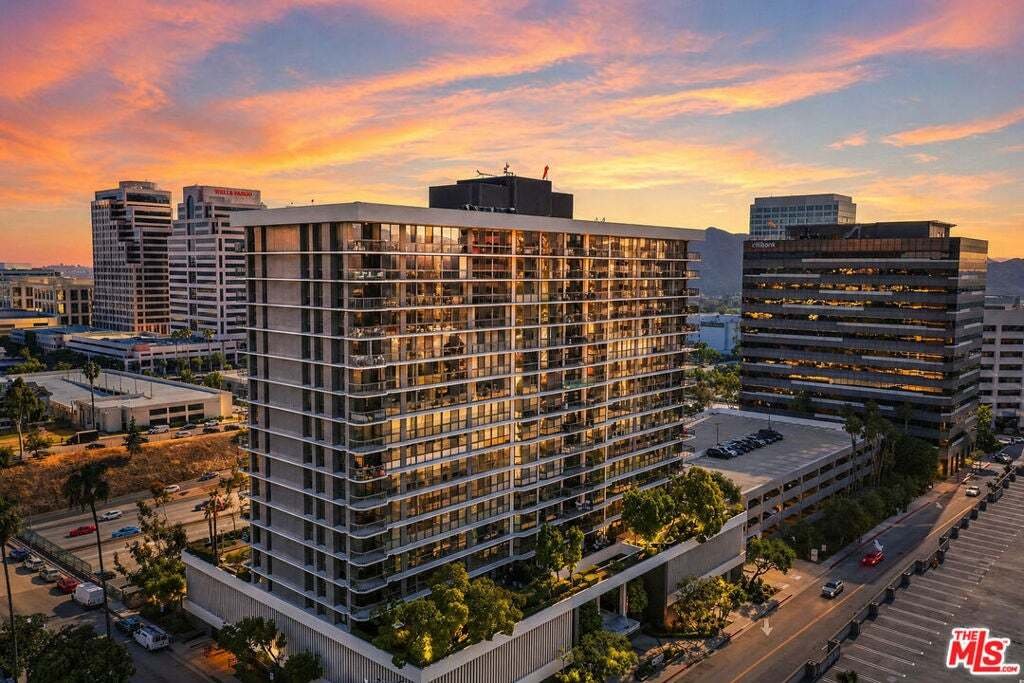 Condominio a Glendale, California, Stati Uniti 1 - 18820433