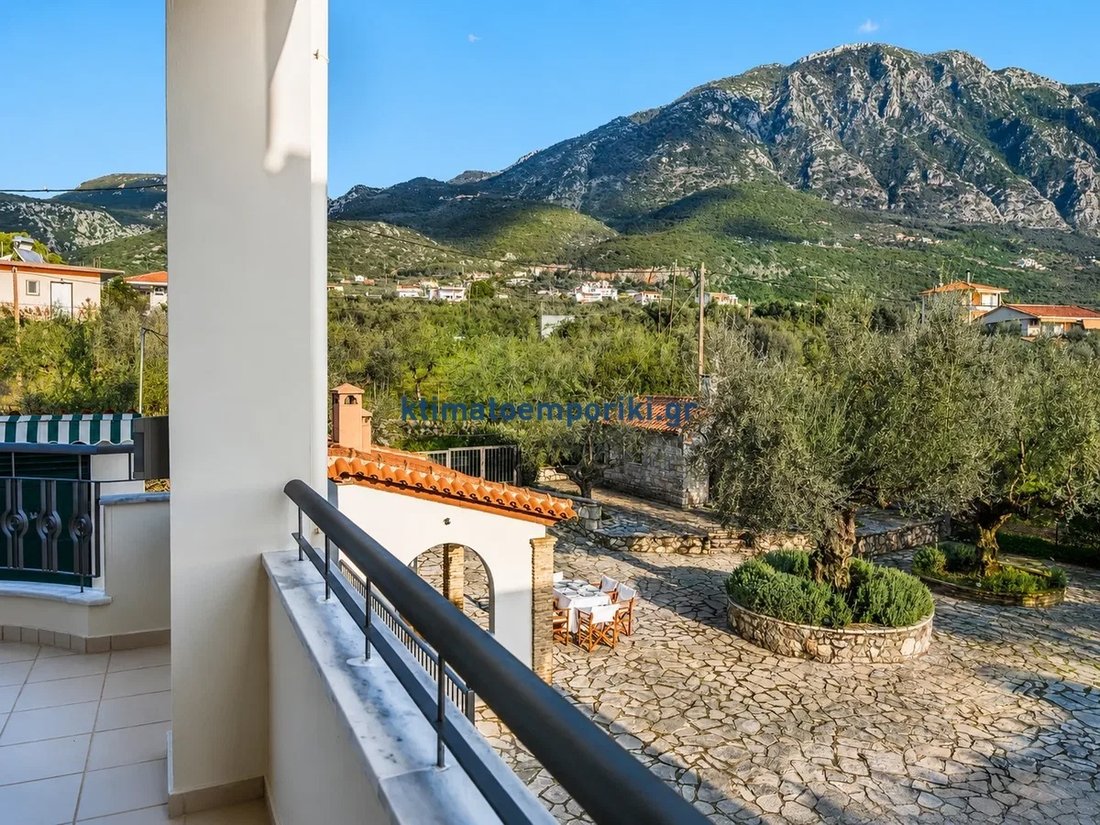 Villa a Verga Community, Peloponnese, Western Greece and the Ionian, Grecia 5 - 18820619