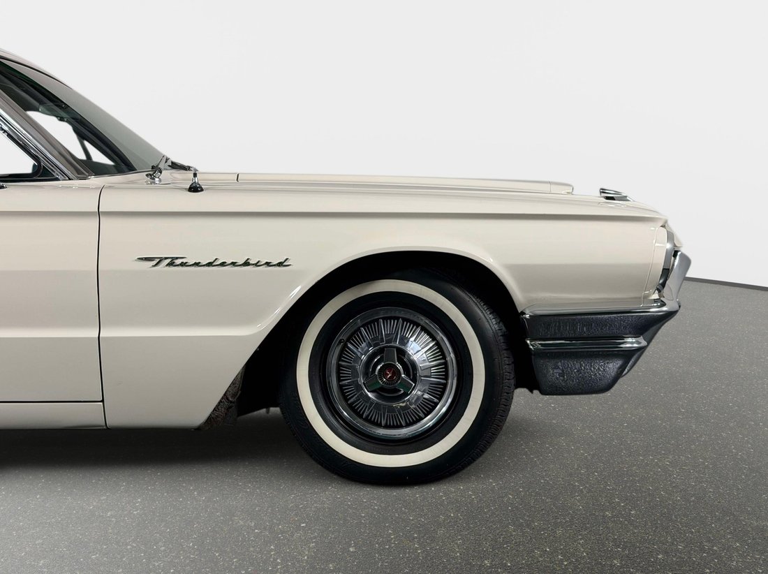 1964 Ford Thunderbird in Pompano Beach, FL, United States 4 - 18820667
