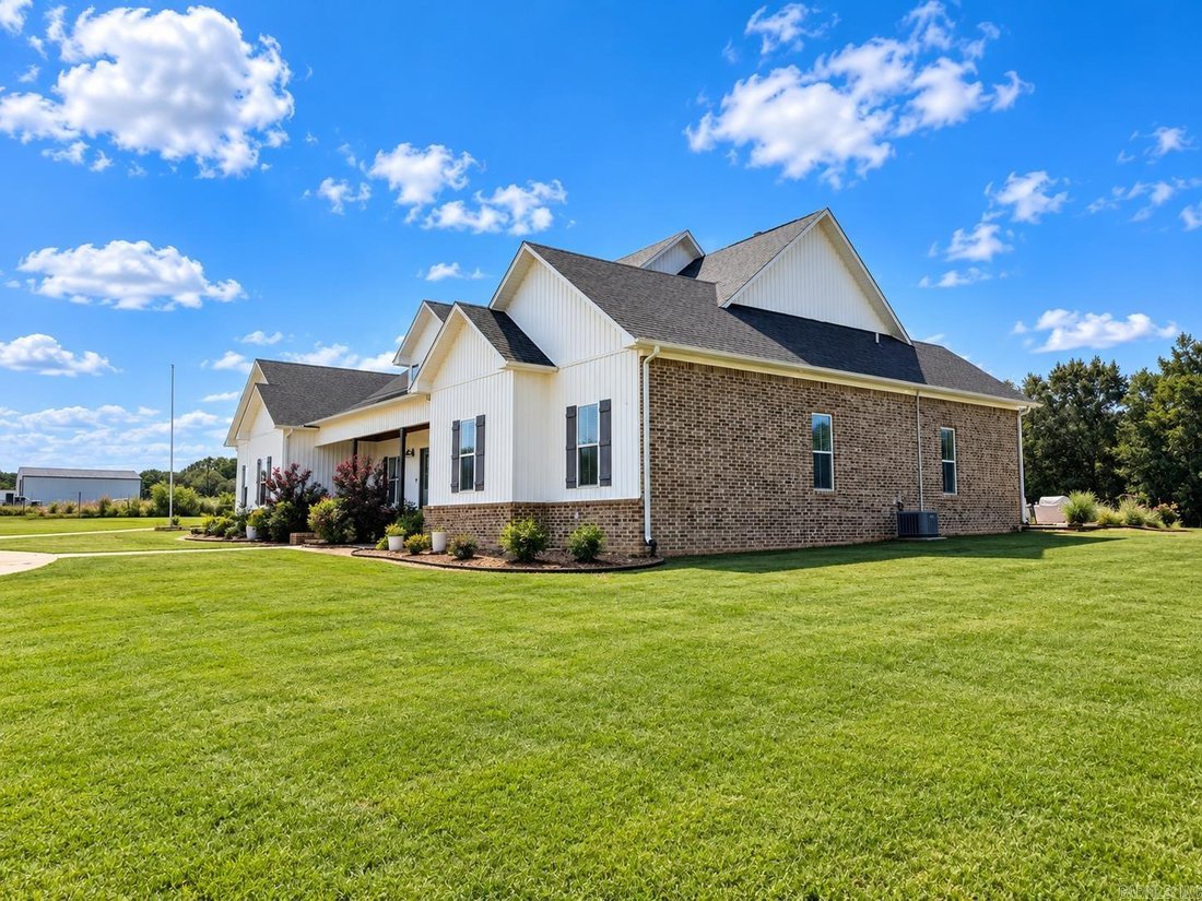House in Guy, Arkansas, United States 4 - 18804963