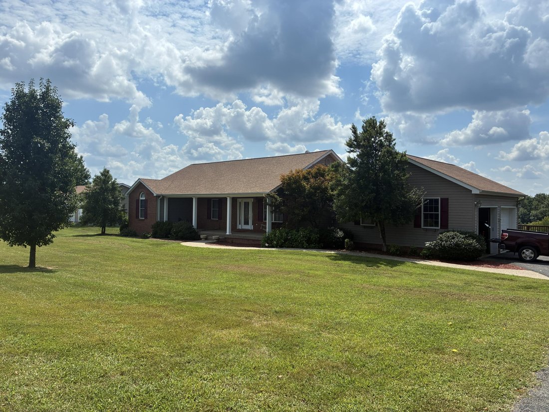 House in Harrodsburg, Kentucky, United States 1 - 18820310