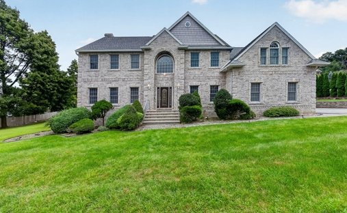 House in Montville, New Jersey, United States 1