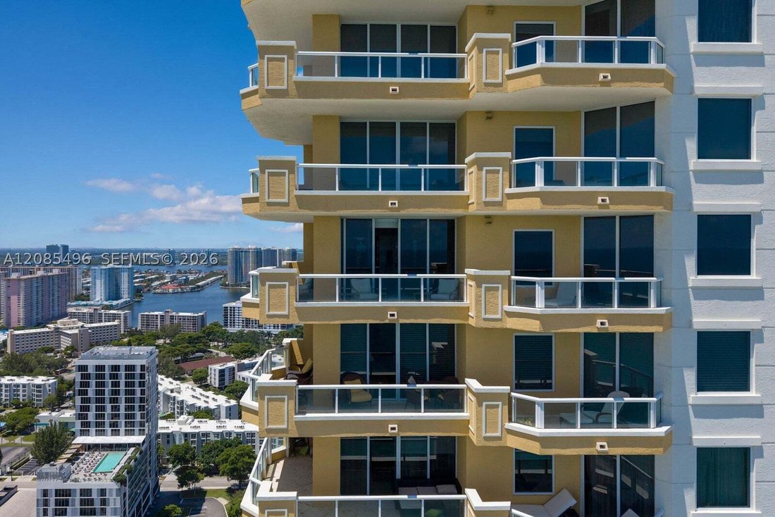 Appartement à Golden Beach, Floride, États-Unis 2 - 18820423