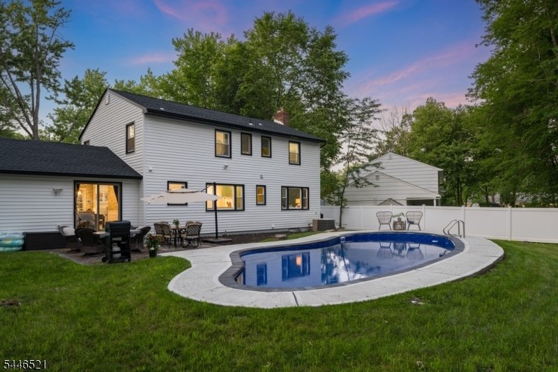 House in Parsippany-Troy Hills, New Jersey, United States 3 - 18820890