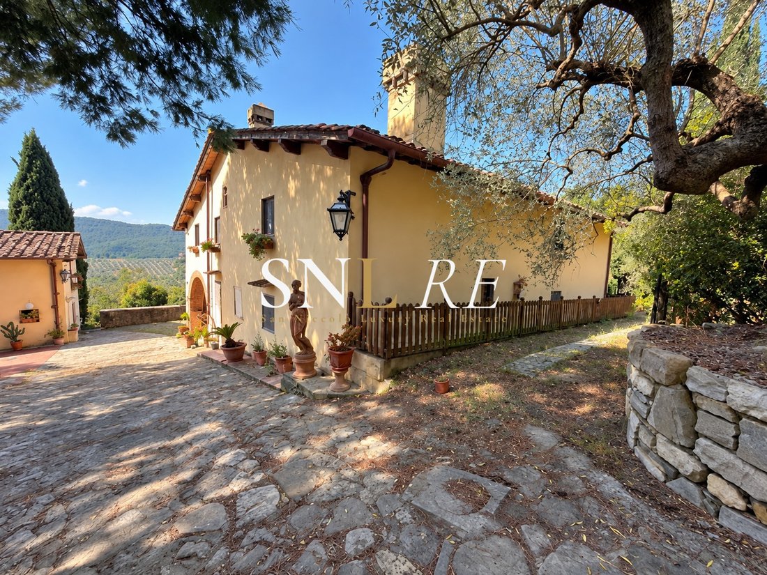 House in San Martino alla Palma, Scandicci, Tuscany 2 - 18824914