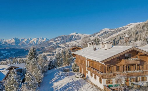 Chalet in Aurach bei Kitzbühel, Tyrol, Austria 1