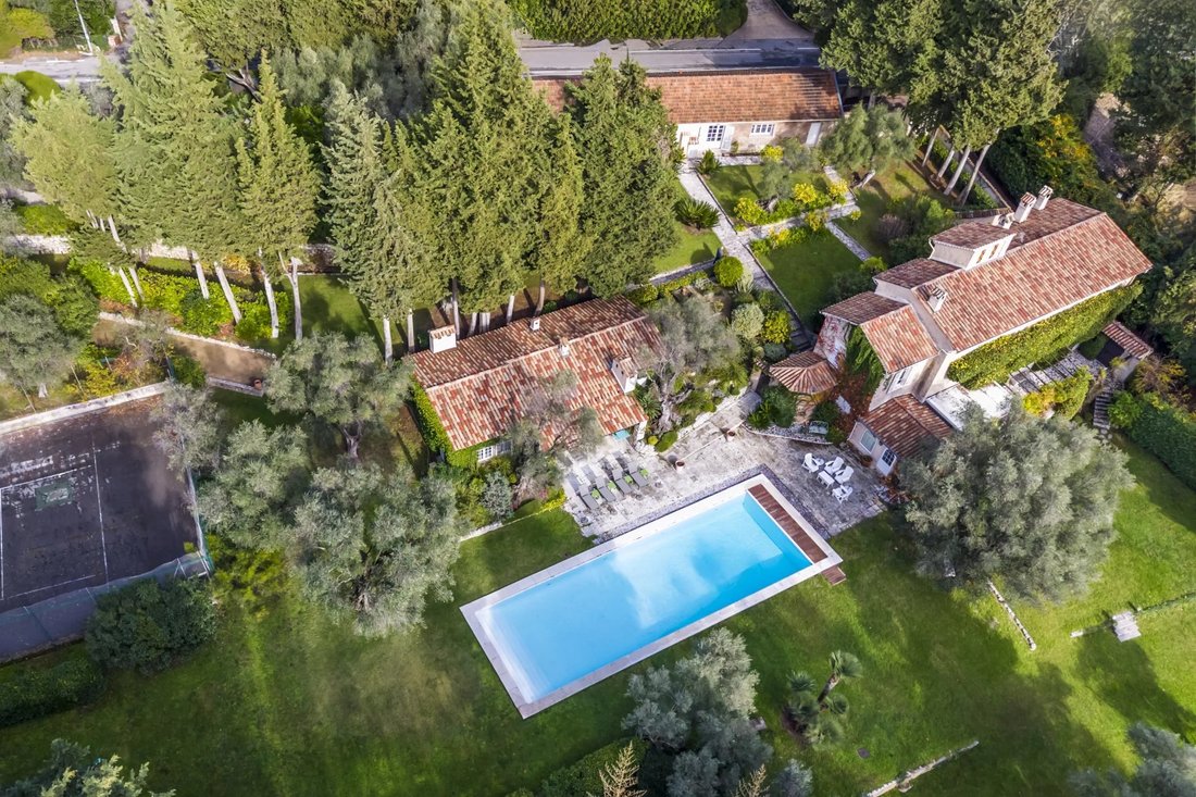 Villa in Plan de Noves, Vence, France 3 - 16069274