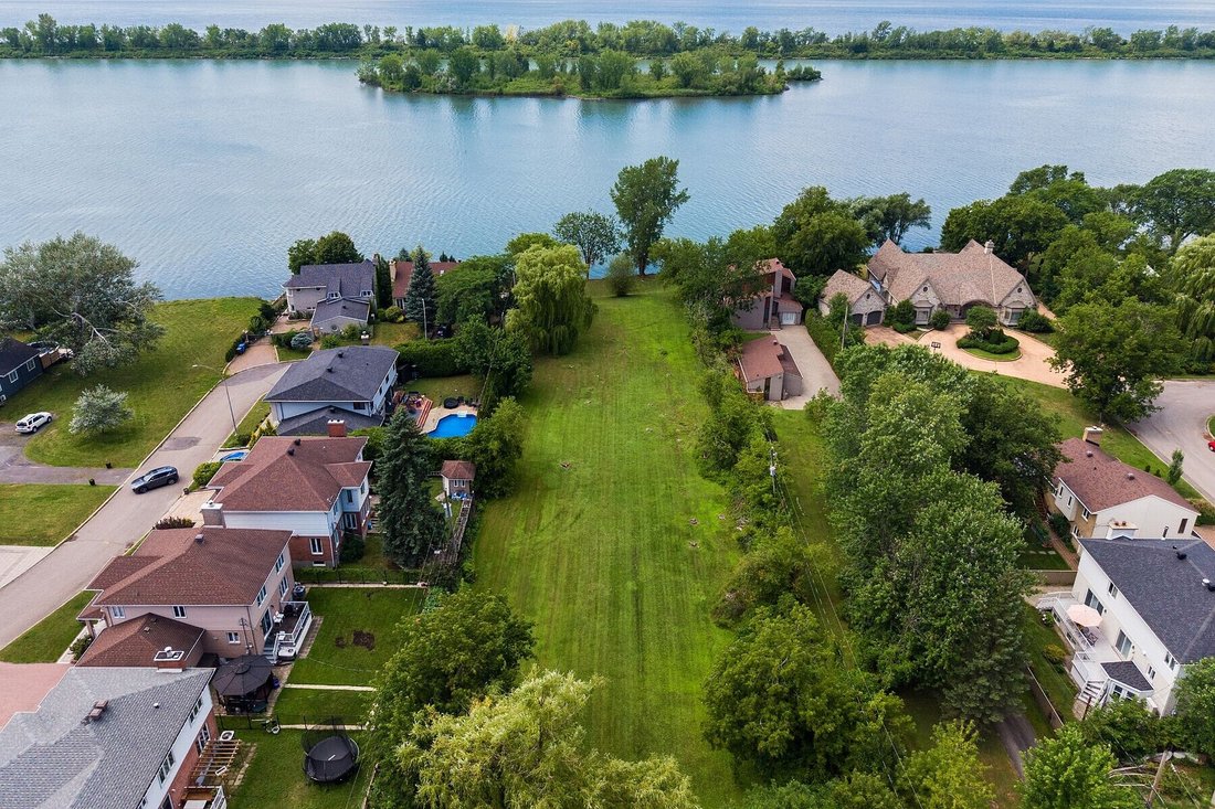 Land in Brossard, Quebec, Canada 2 - 18826224