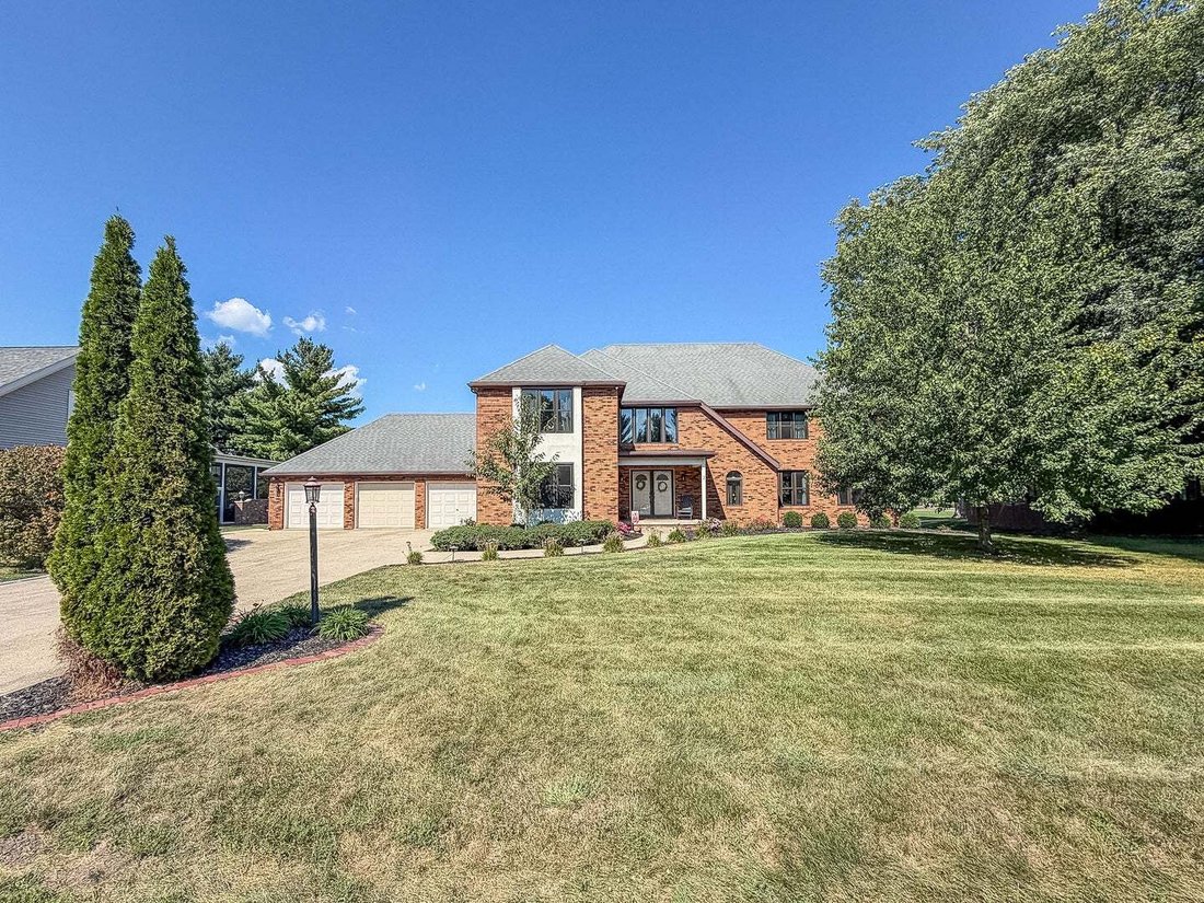 House in Mattoon, Illinois, United States 1 - 18823936