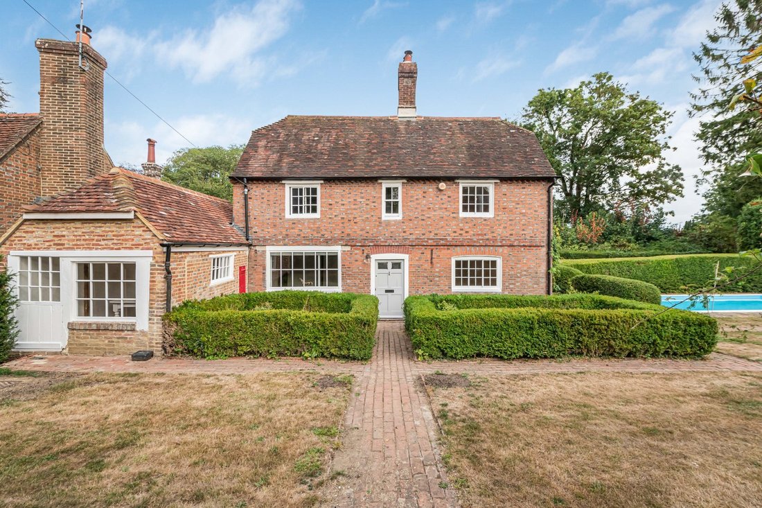 House in Barcombe, England 1 - 18821339