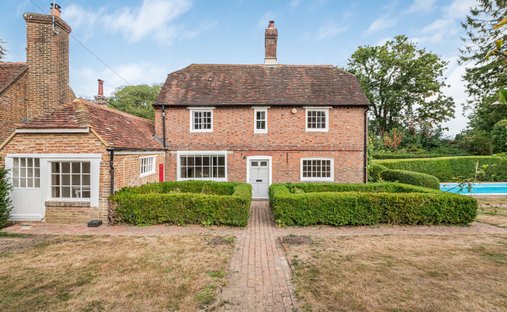 House in Barcombe, England 1