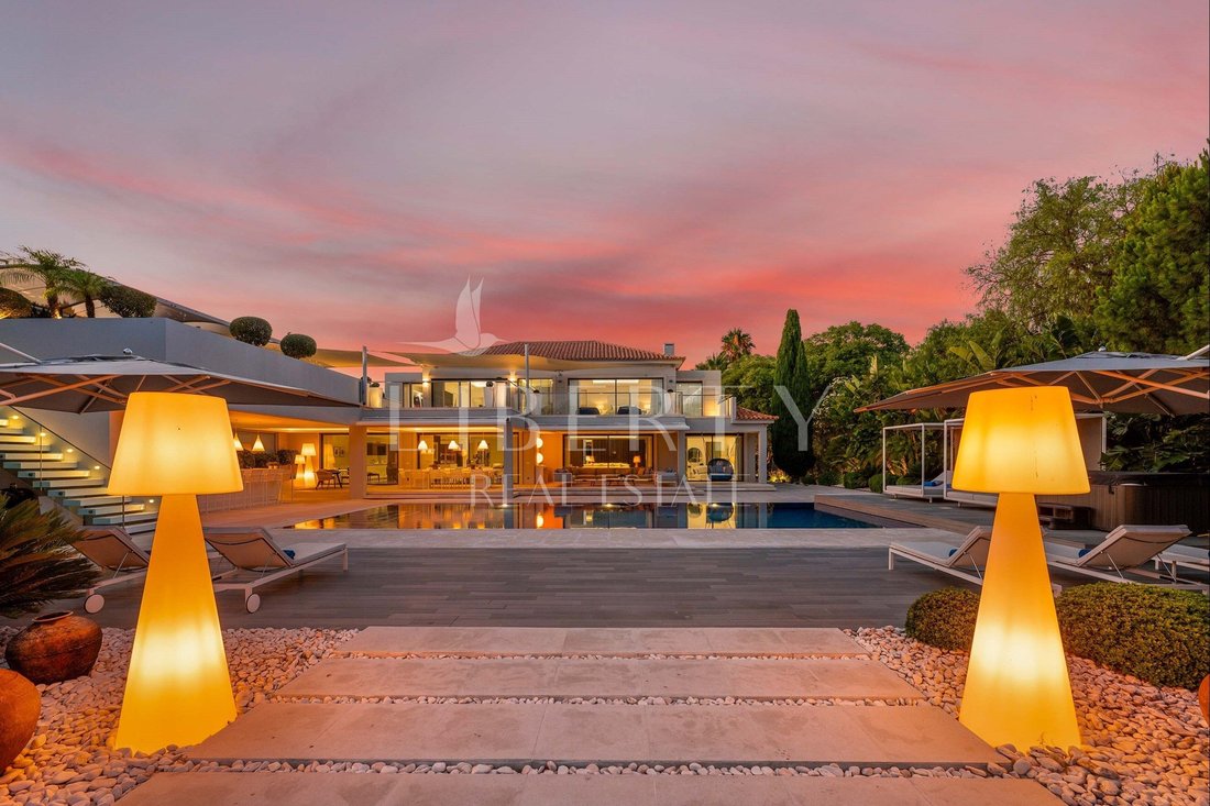 Villa in Quinta do Lago, Almancil, Portugal 1 - 18825136