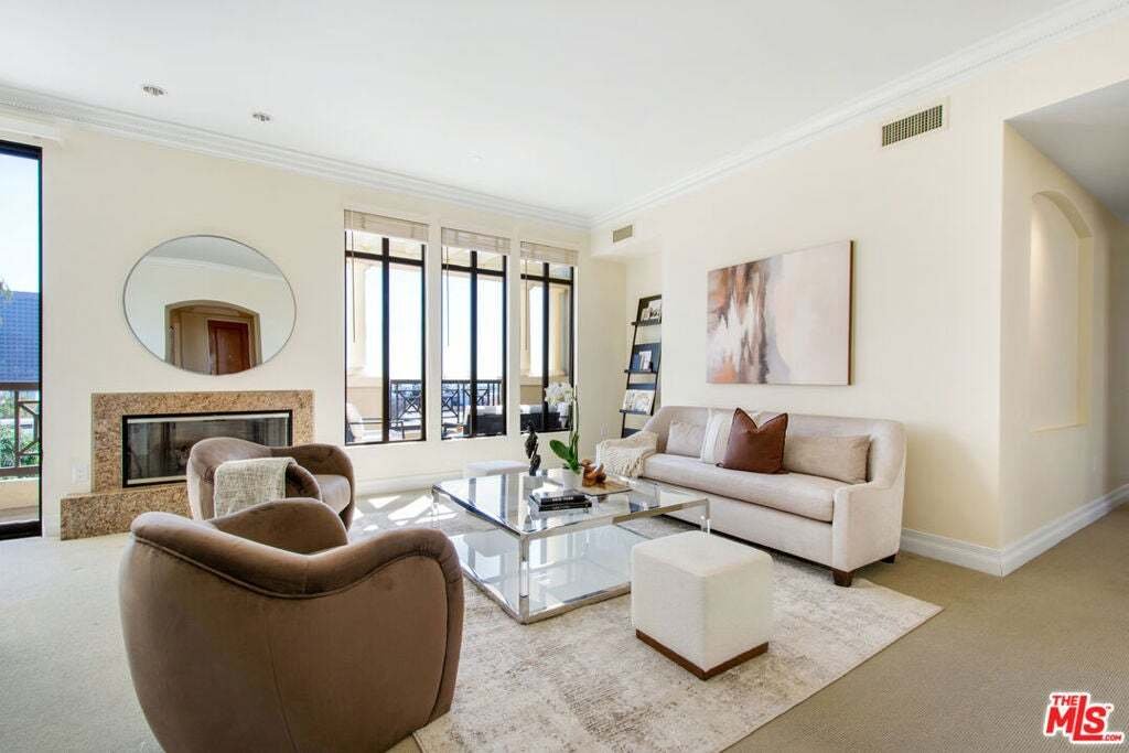 Appartement à Los Angeles, Californie, États-Unis 3 - 18823337